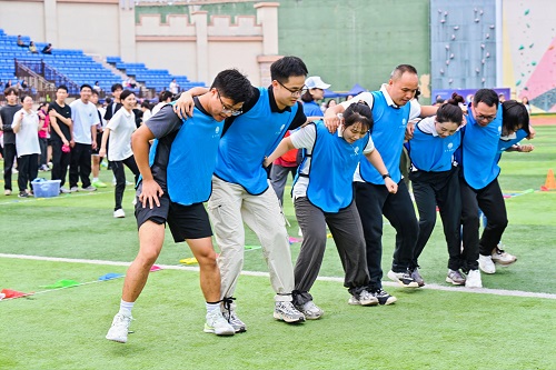 趣味竞赛现场3.jpg 趣味竞赛现场3.jpg