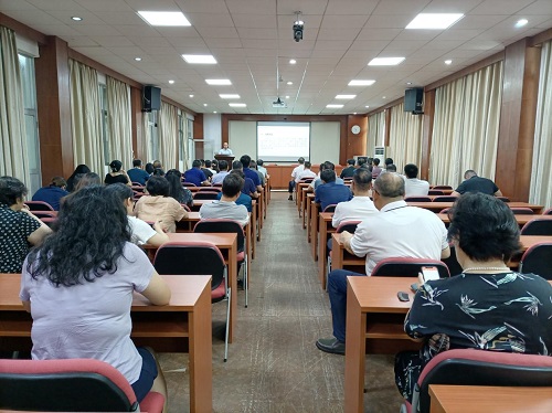 会议现场.jpg 会议现场.jpg