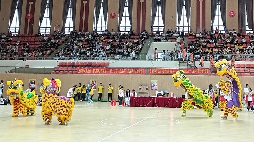 热场醒狮表演.jpg