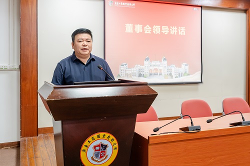 莫秀全讲话.JPG 莫秀全讲话.JPG