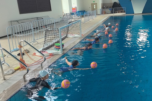 赛前训练.jpg 赛前训练.jpg